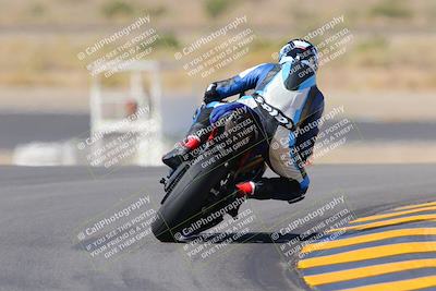 media/Oct-08-2022-SoCal Trackdays (Sat) [[1fc3beec89]]/Turn 11 Backside (1145am)/